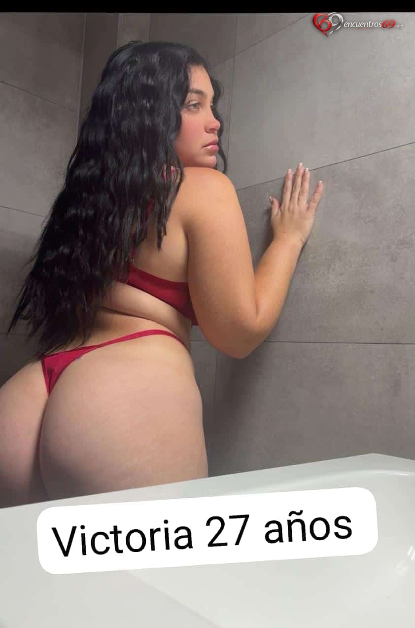 Victoria cariñosa implicada y seductora